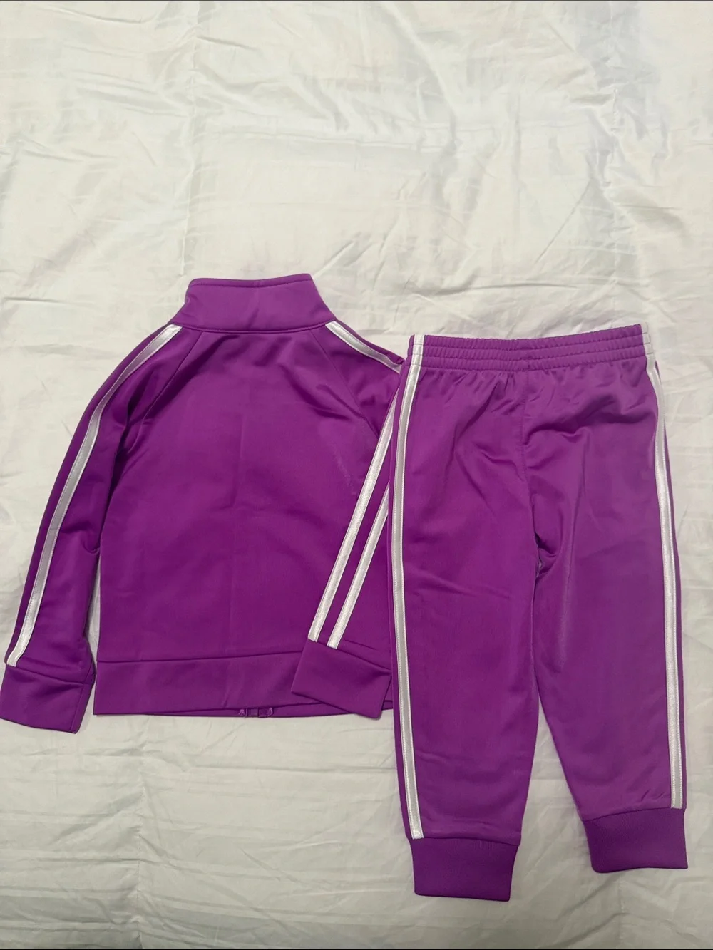 adidas size 2t